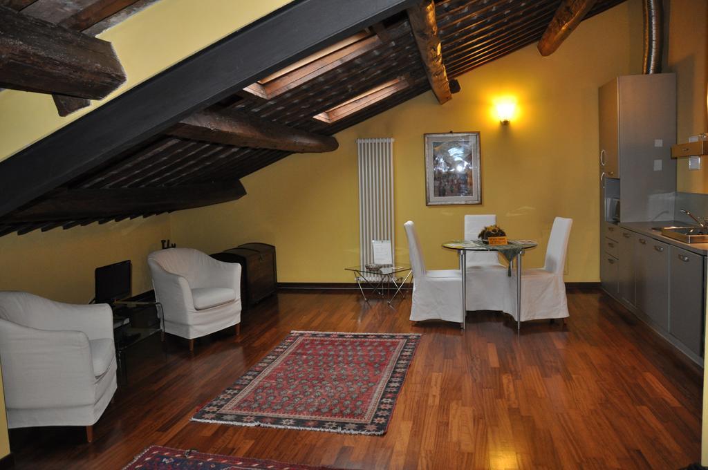 Piazza Nova Guest House Ferrara Pokój zdjęcie