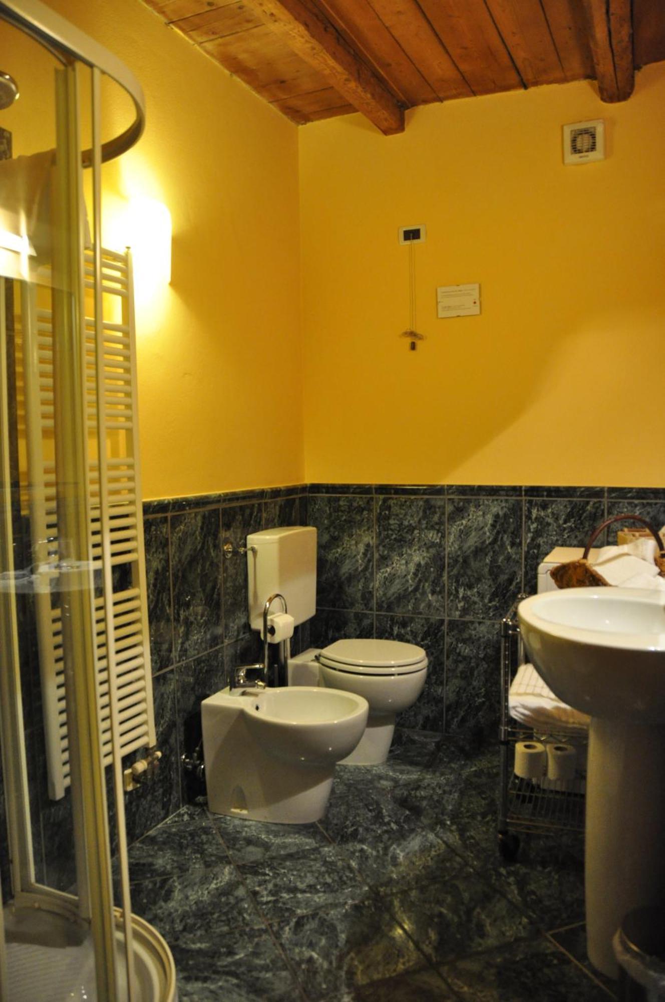 Piazza Nova Guest House Ferrara Pokój zdjęcie
